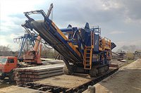 Перевозка до ж/д станции и доставка по железной дороге дробилок во Владивосток